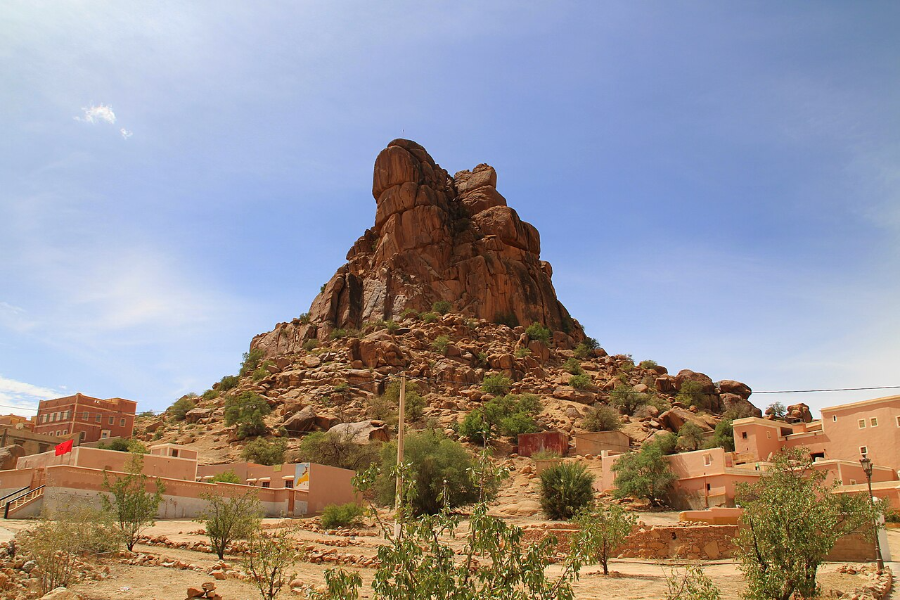 excursion à Tafraoute et Tiznit depuis Agadir
